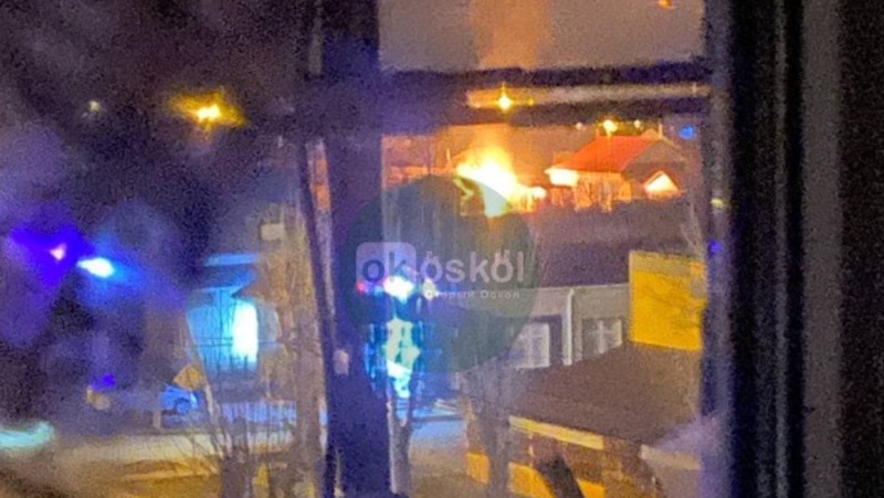 Частный дом загорелся при отражении воздушной атаки на Чернянский район