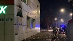 Украинский дрон атаковал коммерческое здание в Белгороде 