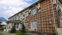 Гладков предложил расторгать контракты с подрядчиками за срыв сроков восстановления соцобъектов