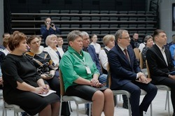 Делегация учителей из Белгорода посетит школы Донецка, чтобы перенять опыт дистанционки