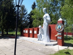 Почти 10 млн рублей потратят на проект ремонта памятника погибшим советским воинам под Белгородом
