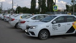 Менее 30 рублей за километр составила средняя цена такси в Белгородской области в декабре 2025 года