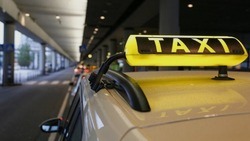 Белгородские таксисты завышают цены на перевозку пассажиров во время действия ракетной опасности