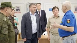 Врио губернатора Александр Шуваев проверил работу отделения ДОСААФ и центра «ВОИН» в Белгороде
