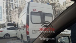 Несовершеннолетняя пострадала при массовом ДТП с участием четырёх авто и автобуса в центре Белгорода