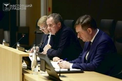 Важность стабильной работы интернета должна быть закреплена в нормативных актах, заявил Гладков