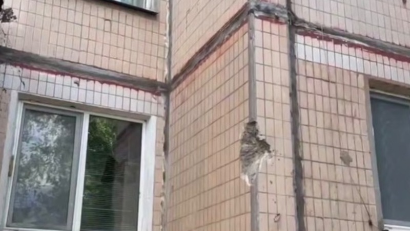 Беспилотник ВСУ атаковал МКД в районе Харгоры Белгорода ночью