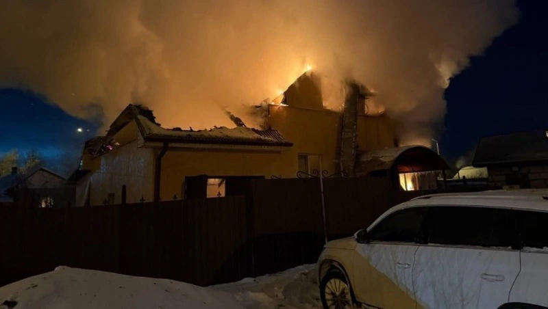 Двое человек погибли при ударе БПЛА по частному дому в Старом Осколе