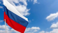 Губернатор Белгородской области положительно относится к еженедельному поднятию флага РФ в школах