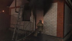 Пожар в жилом доме в Белгороде унёс жизнь мужчины, ещё один пострадал