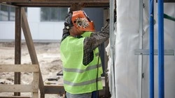 Губернатор Гладков проверил ход капремонта двух школ Белгорода