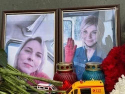 Белгородцы организовали стихийный мемориал на месте аварии, унёсшей жизни двоих медиков