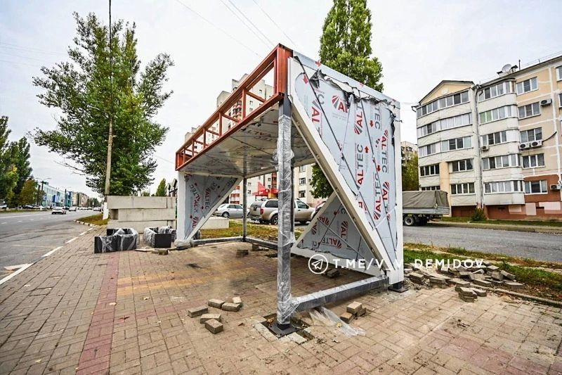 Мэр Демидов рассказал, куда денут старые остановки Белгорода