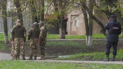 Около 600 человек эвакуируют в ПВР из-за неразорвавшегося снаряда в Белгороде