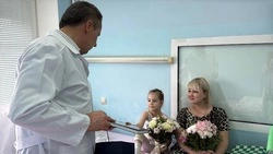 Вячеслав Гладков с Владимиром Соловьёвым навестили пострадавших при атаках ВСУ детей 