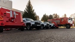 Девять единиц спецтехники передано белгородским спасателям