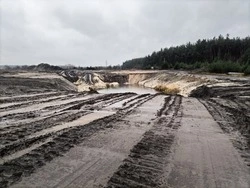 Хотел пруд — получил штраф: Старооскольский предприниматель наказан за уничтожение чернозёма 