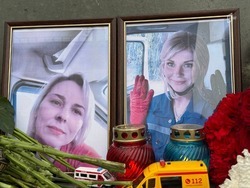 Белгородцы организовали стихийный мемориал на месте аварии, унёсшей жизни двоих медиков