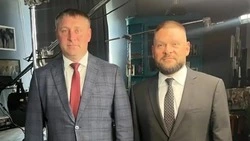 Врио губернатора Белгородской области Шуваев встретился с военкором Евгением Поддубным