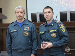 11 сотрудников МЧС награждены в Белгороде в честь Дня спасателя