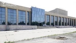 «За такие деньги можно заново построить: Гладков поручил пересчитать смету ремонта ДК «Комсомолец»