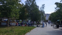 Торговая точка на Харгоре мешает жильцам МКД шумом и антисанитарией