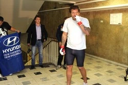 Белгородский боец Александр Емельяненко ищет миллион долларов на лечение позвоночника 