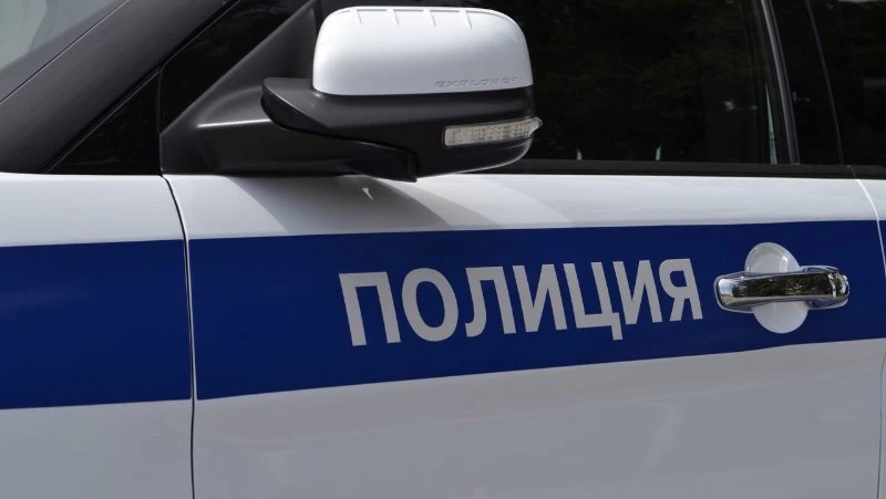 В УМВД прокомментировали смерть мужчины на остановке в Белгороде 