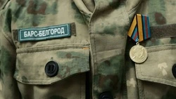 25 отличившихся на службе бойцов отряда «Барс-Белгород» награждены медалями Минобороны