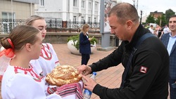 Мэрия Белгорода организует фуршеты для официальных делегаций с коньяком, игристым вином и шашлыком