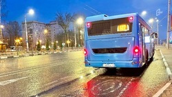 «Теперь тащиться с чемоданами два светофора»: Белгородцы просят вернуть остановку у автовокзала