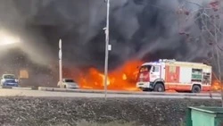 Сильный пожар произошёл в ТЦ под Белгородом