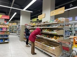 Мэр Демидов рассказал жителям Белгорода о местах, где можно купить продукты по низким ценам