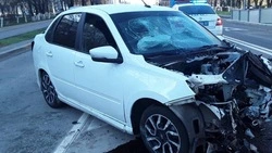 Пьяный водитель влетел в остановку на Щорса в Белгороде 