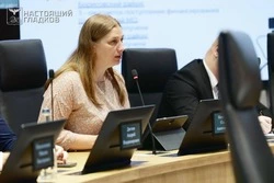 «Доходы увеличились? Нет!»: Гладков возмутился количеству заключённых с белгородцами соцконтрактов 