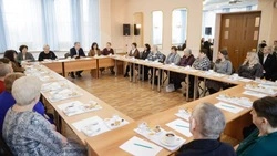 Вячеслав Гладков встретился с родственниками погибших участников СВО в Ракитянском округе 