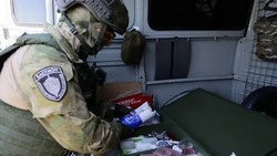 Гладков потребовал усилить контроль за размещением военной техники в приграничье