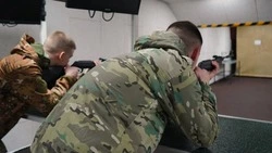 Более 300 студентов прошли пятую смену в центре «Воин» в Губкине