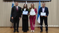 110 белгородских школьников получили стипендию мэра за успехи в учёбе, творчестве и спорте