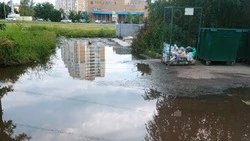 Жители улицы Почтовой в Белгороде пожаловались на зловоние от канализации