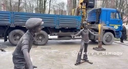 Экспозицию «Хоровод времени» установили в парке Ленина в Белгороде