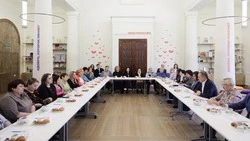 Вячеслав Гладков провëл встречу с матерями и жëнами погибших бойцов СВО