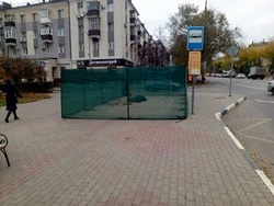 Остановку на Свято-Троицком бульваре в Белгороде установят до конца ноября