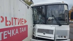 Прокуратура наказала водителя, который врезался в укрытие в Белгороде