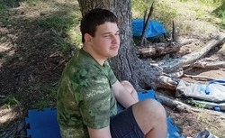 Шоумен Иван Ургант помог подростку с аутизмом из Старого Оскола отдохнуть в лагере на Валдае