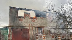 Годовалая и трёхлетняя девочки погибли в бытовом пожаре в Яковлевском округе 