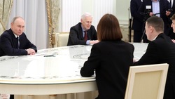 Путин поговорил с белгородкой о коровах в космосе