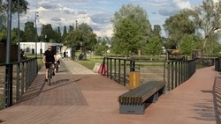В белгородском парке «Берега» завершился ремонт пешеходного настила у спорткластера