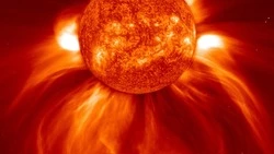 Самый сложный геомагнитный день года прогнозируют учёные 7 ноября