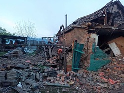 Частный дом повреждён после прилёта снаряда ВСУ в селе Щетиновка под Белгородом